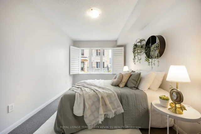 Additional image 22 of 8 Foundry Ave Unit 163