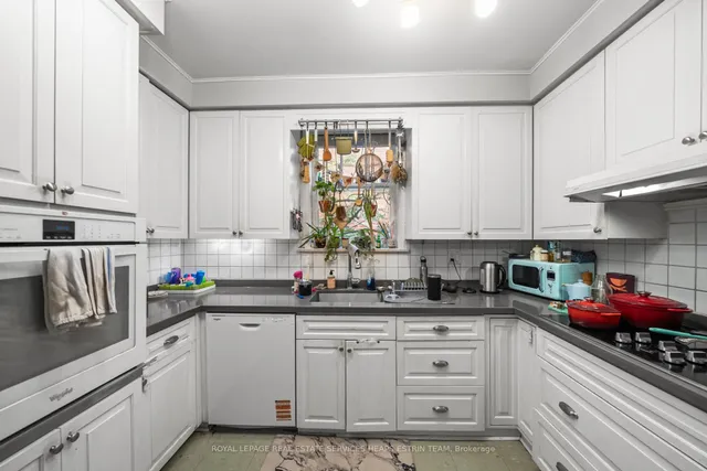 Additional image 23 of 38 Whitehall Rd