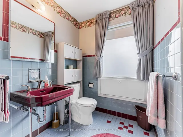 Additional image 25 of 200 Cortleigh Blvd