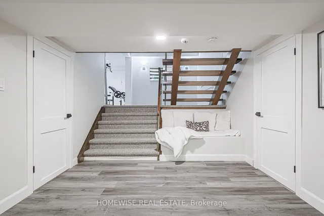 Additional image 36 of 21 Bayhampton Crt