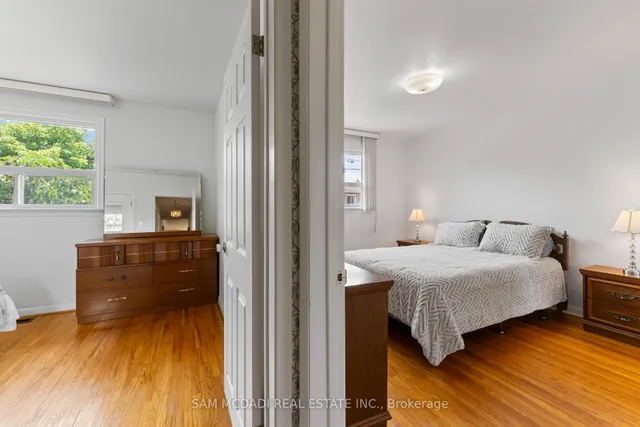 Additional image 23 of 70 Frost St