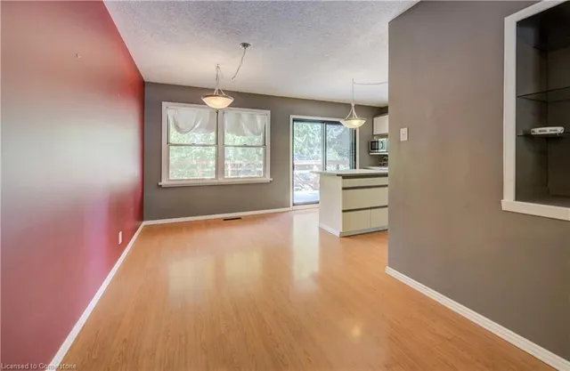 Additional image 11 of 74 Lakeside Dr