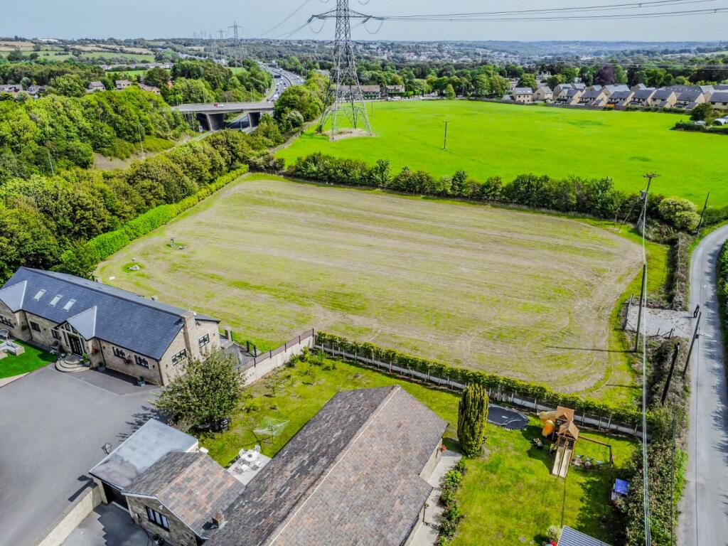 Additional image 36 of Latham Lane, Gomersal, Cleckheaton, West Yorkshire, BD19