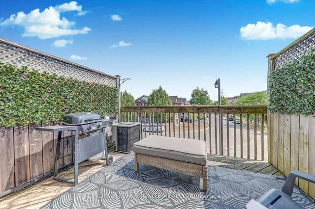 Additional image 38 of 21 Ecopark Gate