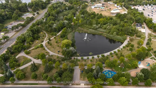 Additional image 44 of 26 Winners Circ