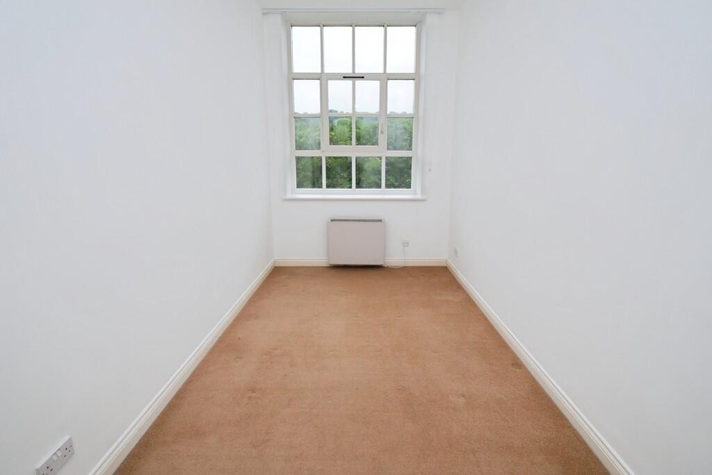 Additional image 9 of Riverside Court, Saltaire