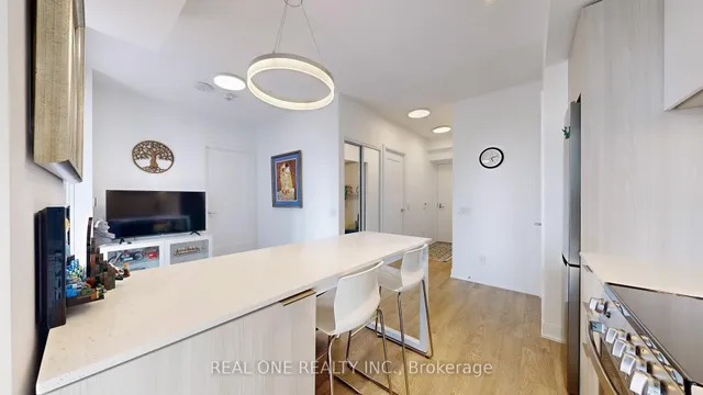 Additional image 17 of 70 Annie Craig Dr Unit 808