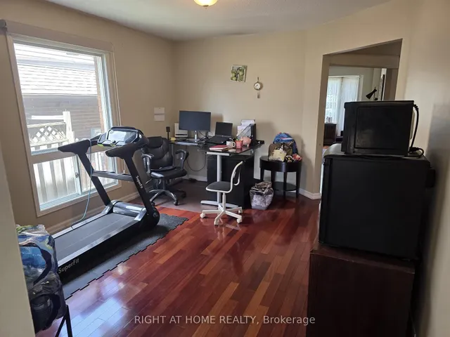 Additional image 8 of 15 Lorilee Cres