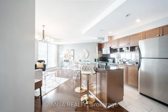 Additional image 4 of 8 York St Unit 3411