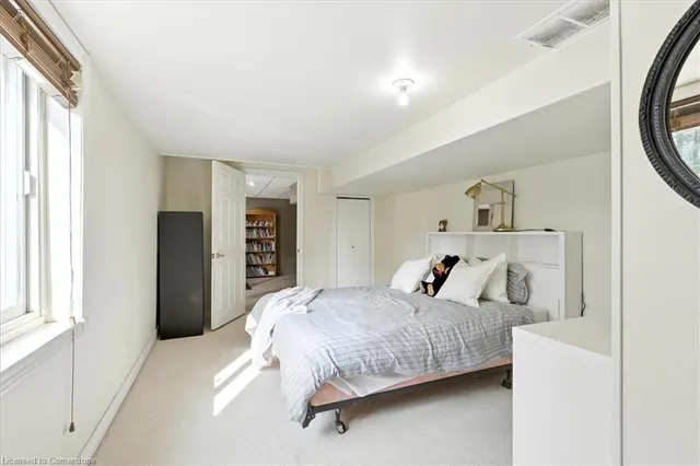 Additional image 29 of 36 Notchwood Crt