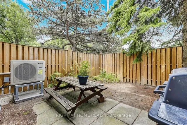 Additional image 32 of 129 Jenny Wren Way