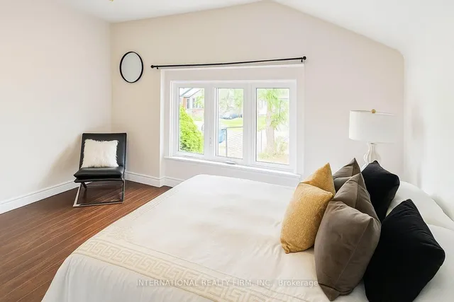 Additional image 11 of 9 Benshire Dr