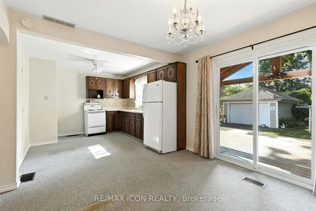 Additional image 13 of 35 Grenville Ave