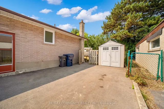 Additional image 42 of 1020 Brimley Rd