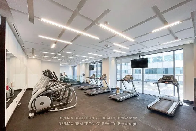 Additional image 20 of 87 Peter St Unit 719