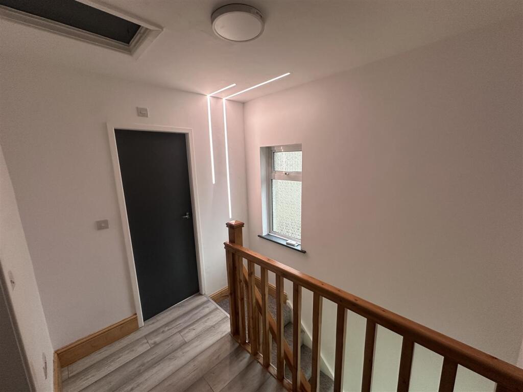 Additional image 16 of Hainworth Wood Road North, Keighley
