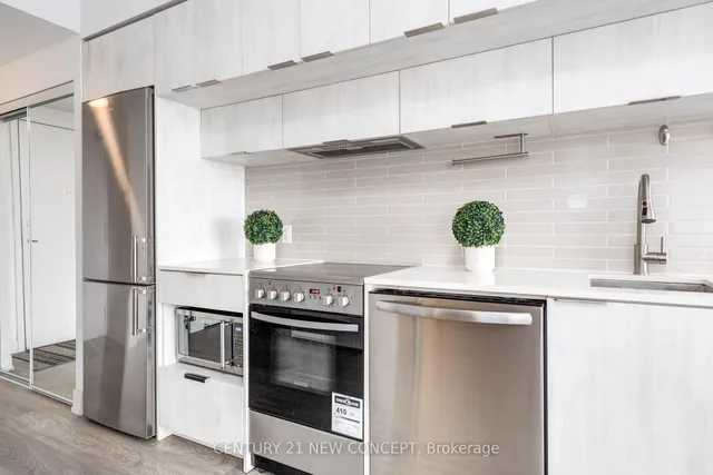 Additional image 13 of 181 Dundas St Unit 4209