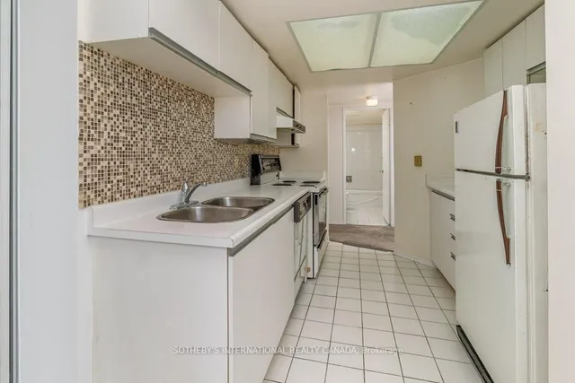 Additional image 11 of 30 Holly St Unit 1105