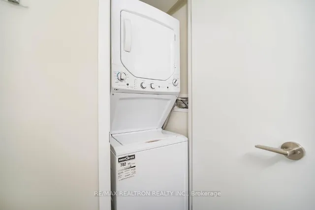 Additional image 9 of 38 Monte Kwinter Crt Unit 627