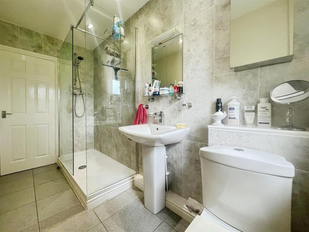 Additional image 7 of Moorside Road Bradford, BD2 2HB