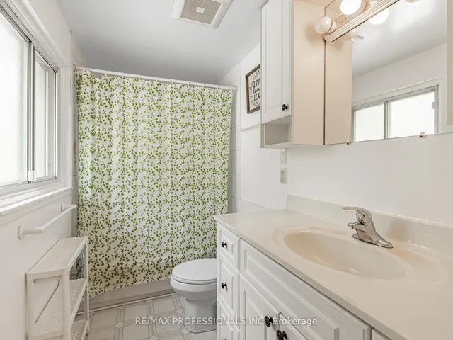 Additional image 19 of 21 Waterbury Dr