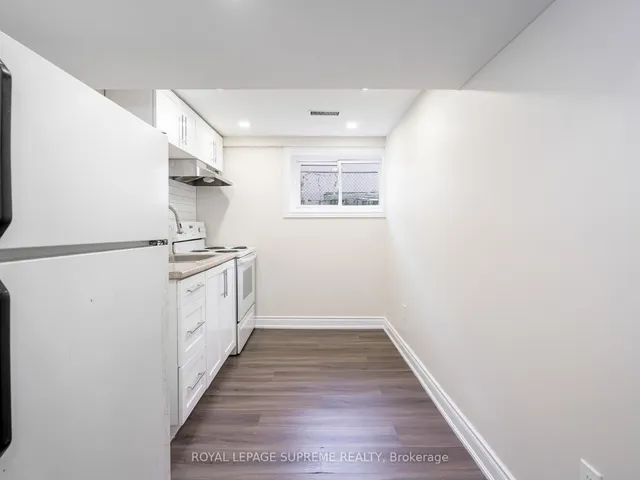 Additional image 31 of 40 Cartwright Ave