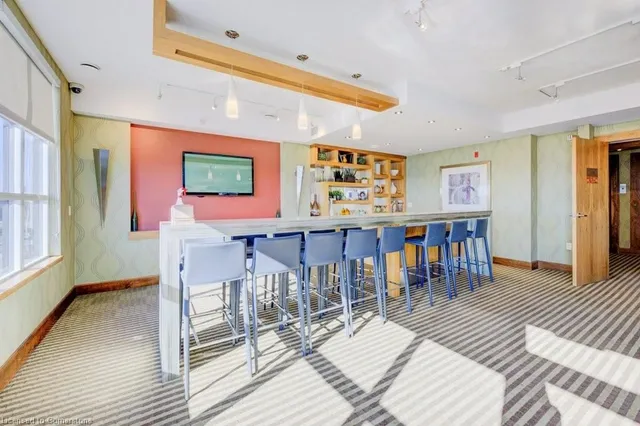 Additional image 25 of 112 Benton St Unit 207