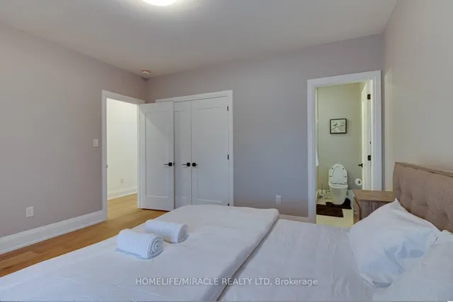 Additional image 40 of 10 Stamford Sq