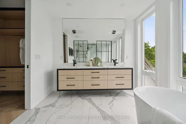 Additional image 33 of 98 Hogarth Ave