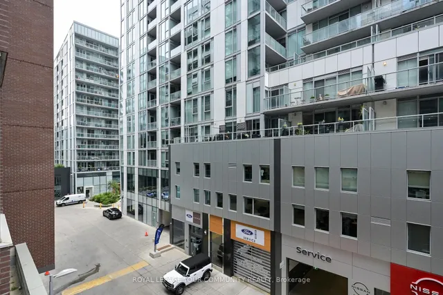 Additional image 24 of 30 Baseball Pl Unit 412