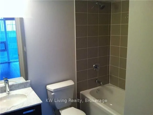 Additional image 10 of 36 Lisgar St Unit 1602