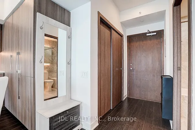 Additional image 6 of 19 Bathurst St Unit 3709
