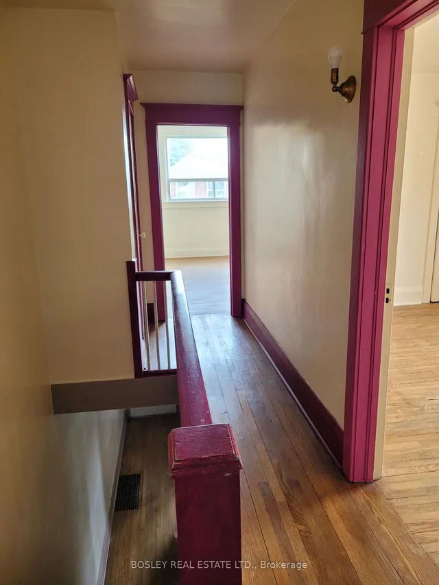 Additional image 11 of 12 Thyra Ave