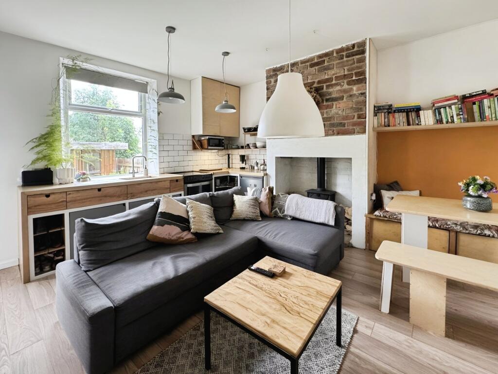 Additional image 6 of South Parade, Cleckheaton, BD19