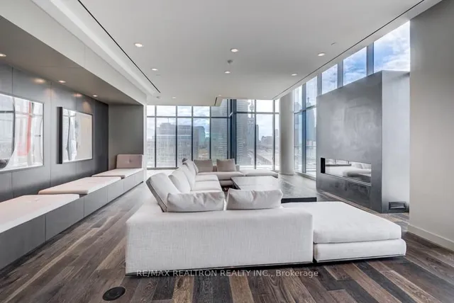 Additional image 15 of 16 Bonnycastle St Unit 1709