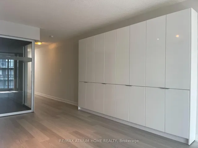 Additional image 11 of 10 Capreol Crt Unit 750