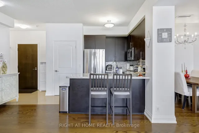 Additional image 6 of 55 De Boers Dr Unit LPH04