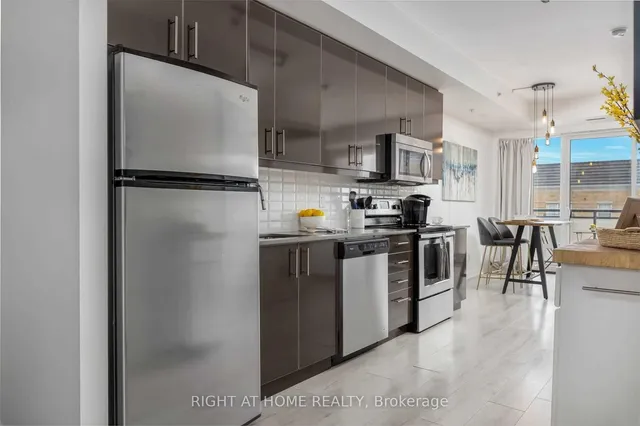 Additional image 18 of 760 The Queensway Unit 410
