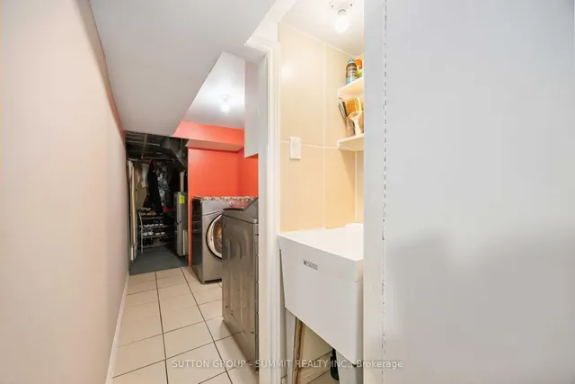 Additional image 30 of 405 GILBERT Ave