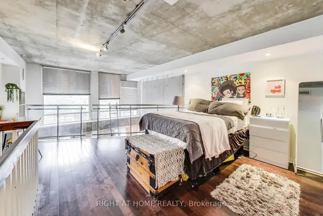 Additional image 10 of 1029 King St Unit 246