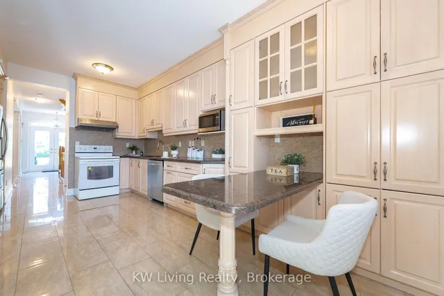 Additional image 14 of 23 Calvin Ave