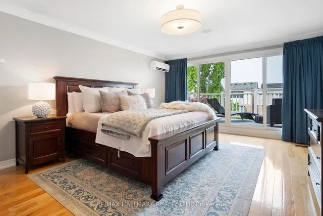 Additional image 20 of 26 Winners Circ