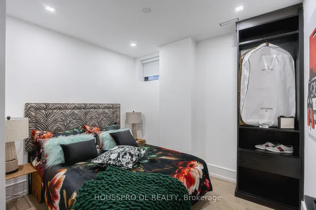 Additional image 40 of 82 Major St