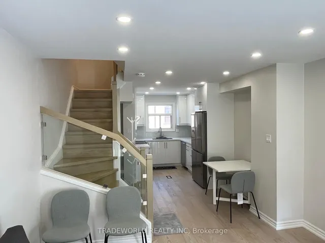 Additional image 7 of 275 Broadview Ave Unit 169