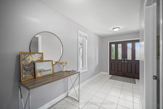 Additional image 2 of 439 Moorlands Cres