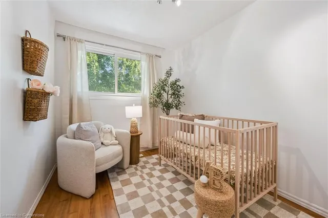 Additional image 29 of 32 Mowat Blvd Unit 52