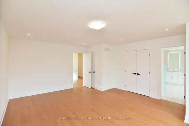 Additional image 26 of 1 Camilla Cres