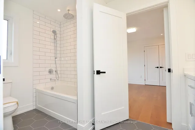 Additional image 34 of 1 Camilla Cres