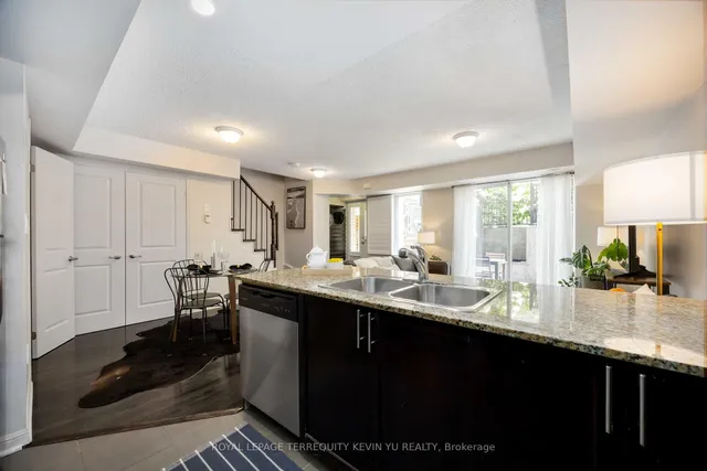 Additional image 18 of 8 Foundry Ave Unit 163