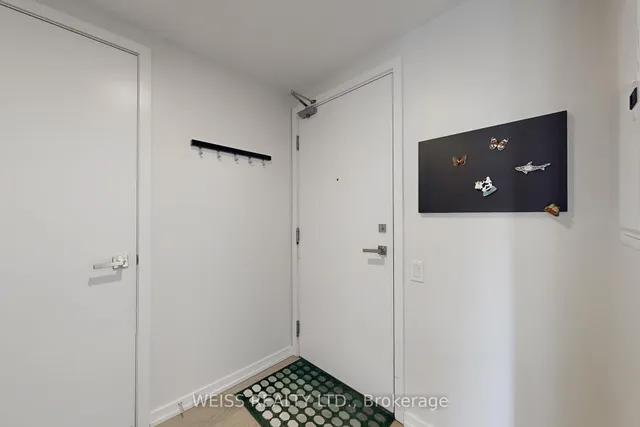 Additional image 22 of 101 Peter St Unit 1408